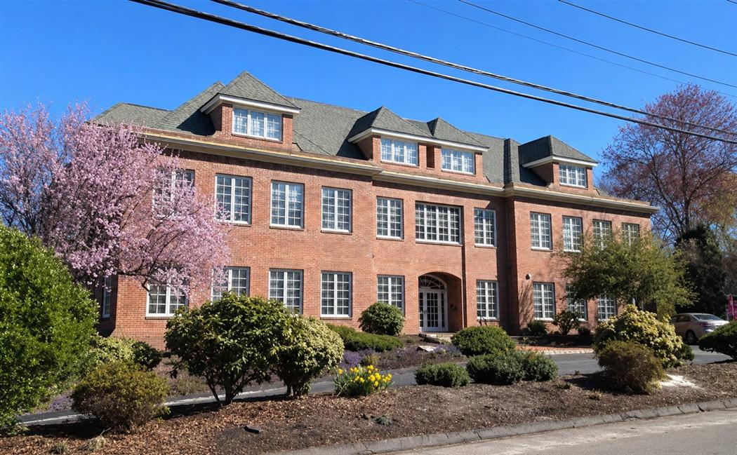 Greenwood Elder Law office, 799 Silver Ln, Trumbull, CT